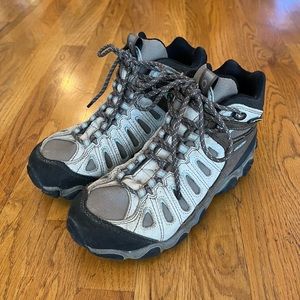 Oboz Sawtooth BDry Mid Hiking Boots